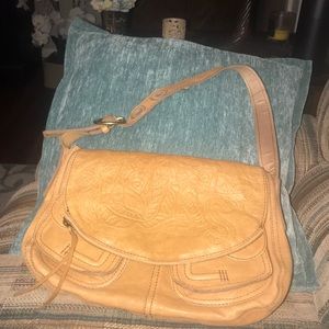 Lucky brand purse